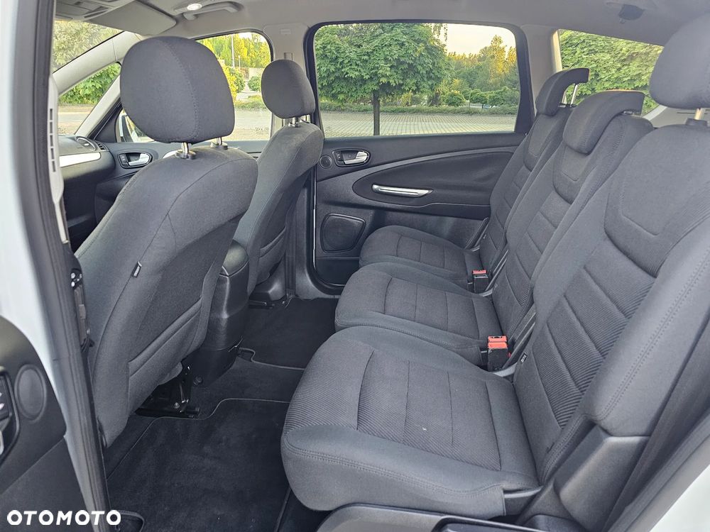 Ford S-Max 2.0 TDCi Titanium - 23