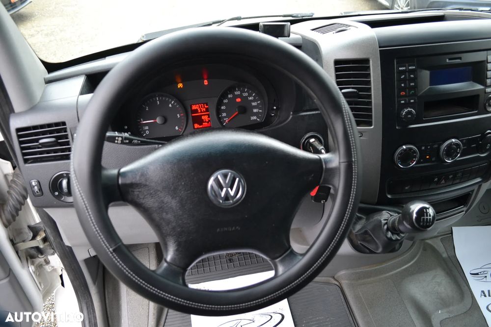Volkswagen CRAFTER L4H3 2.0 TDI 163 CP E5 - 10
