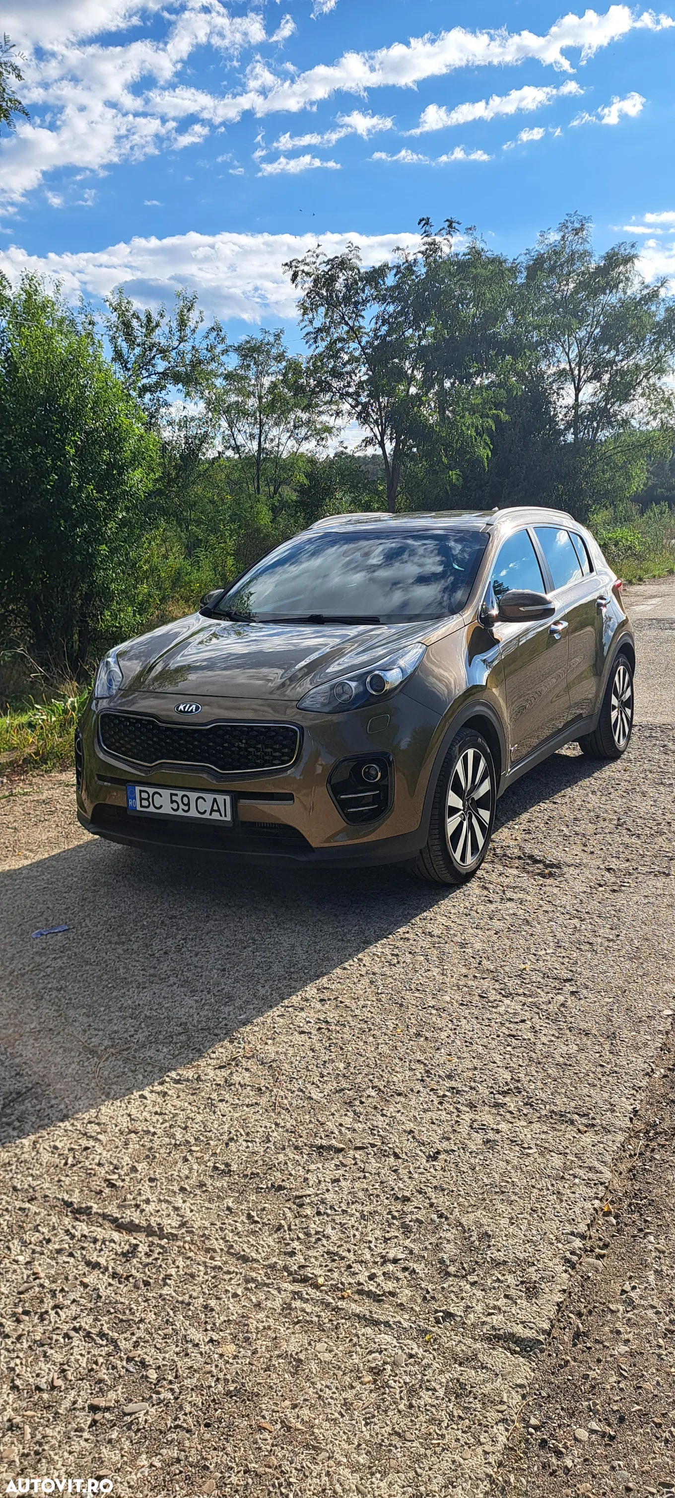 Kia Sportage 2,0 CRDI AWD Aut. Platinum - 3