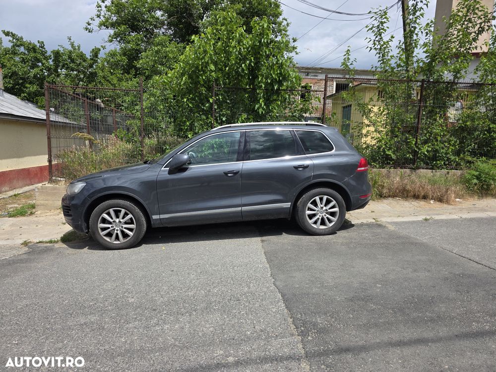 Volkswagen Touareg - 8