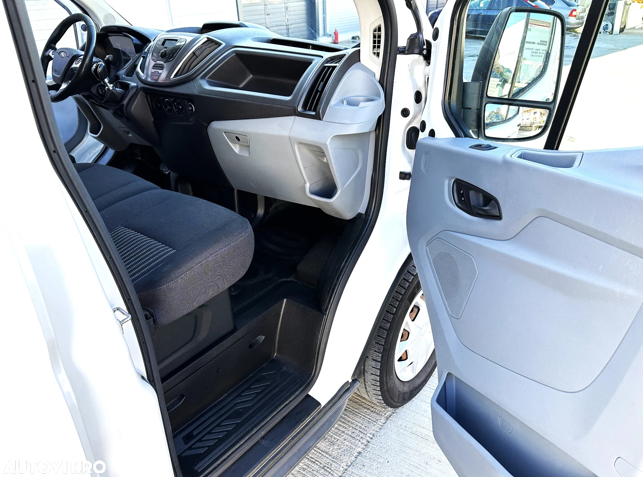 Ford Transit 350 2.0 TDCi L3 Furgon DCIV RWD Base - 15