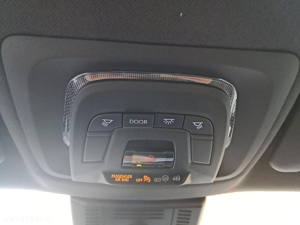 Toyota C-HR 1.8 Hybrid Comfort - 24