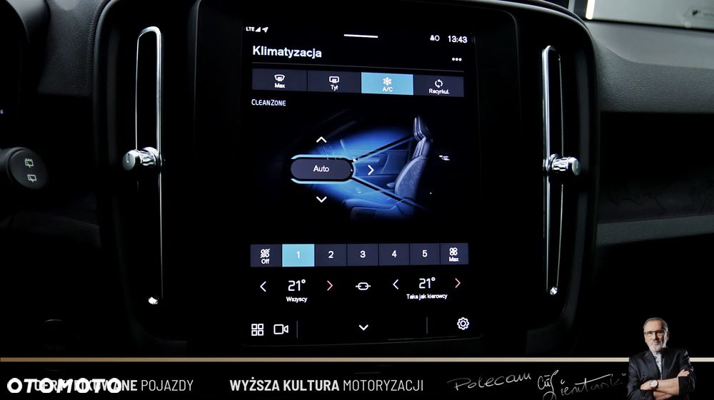 Volvo XC 40 B3 Essential - 24