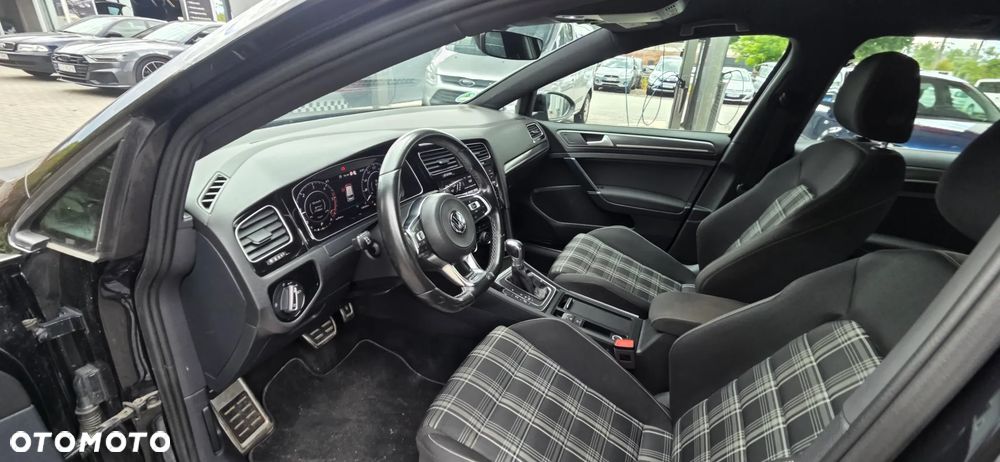 Volkswagen Golf GTD (BlueMotion Technology) DSG - 33