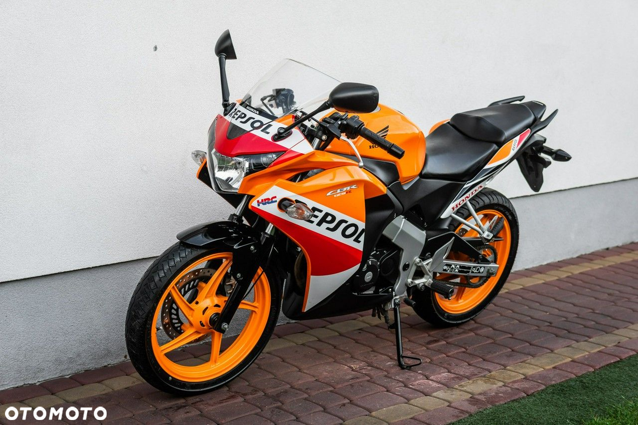 Honda CBR - 6