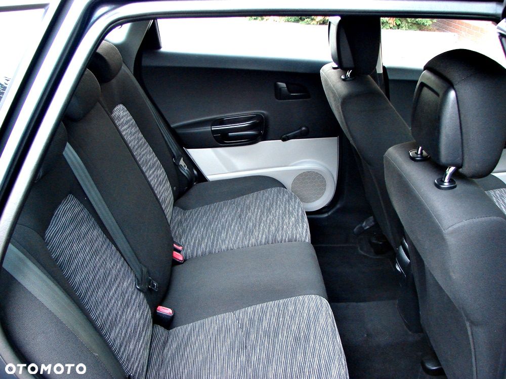 Kia Ceed 1.6 Comfort - 8