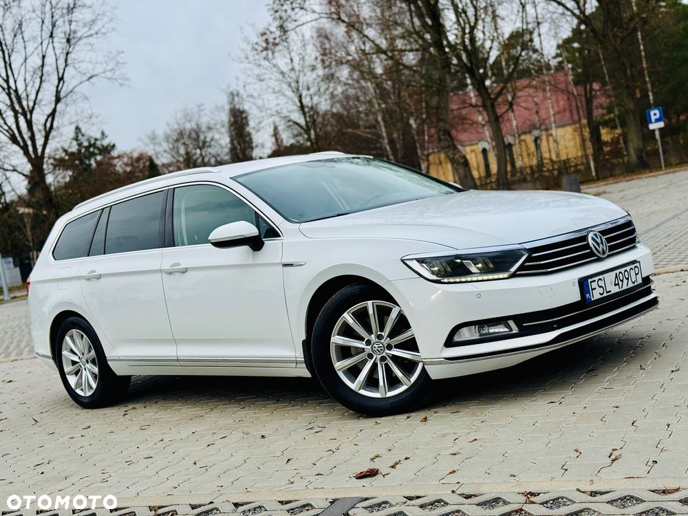 Volkswagen Passat Variant 2.0 TDI SCR 4Motion DSG Highline - 24