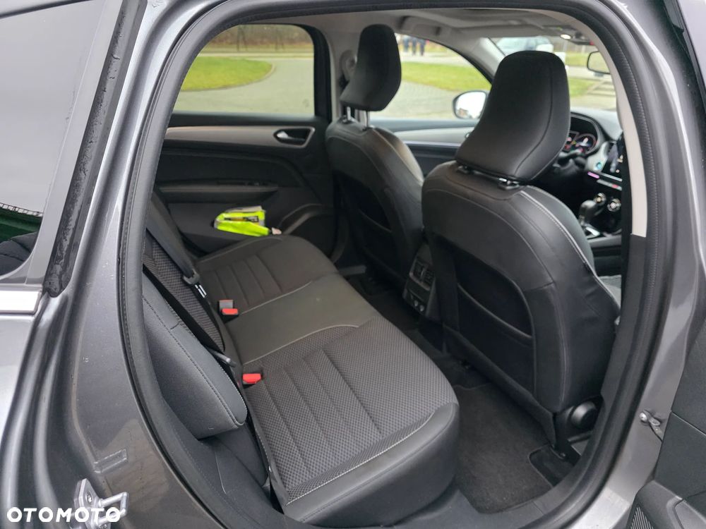 Renault Arkana E-TECH 145 INTENS - 14