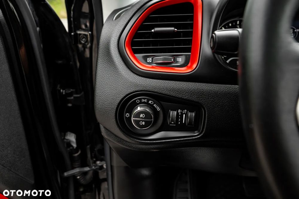 Jeep Renegade 2.0 MultiJet Active Drive Low Automatik Trailhawk - 29