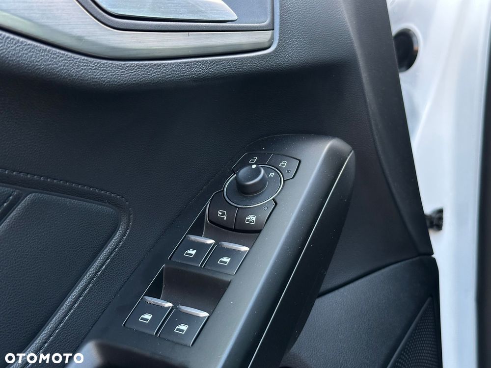Ford Focus 1.0 EcoBoost Titanium Style - 10