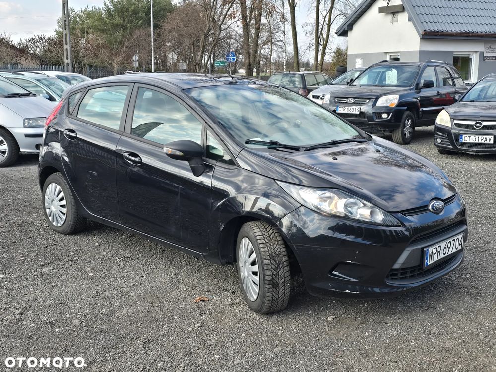 Ford Fiesta - 2