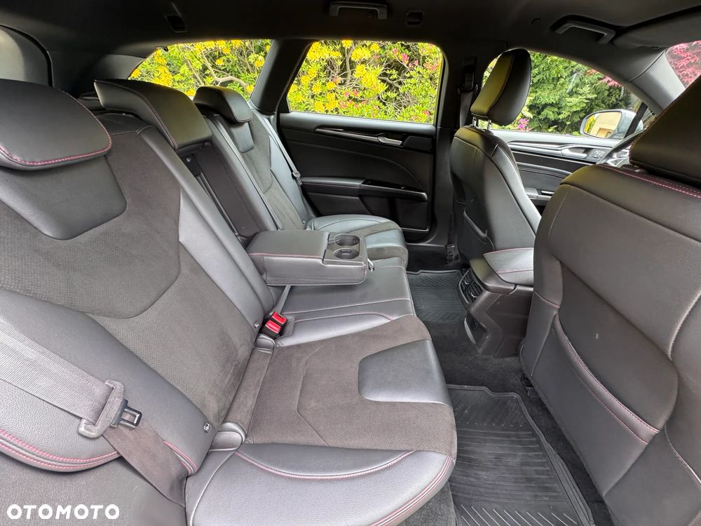 Ford Mondeo 2.0 EcoBlue ST-Line - 15