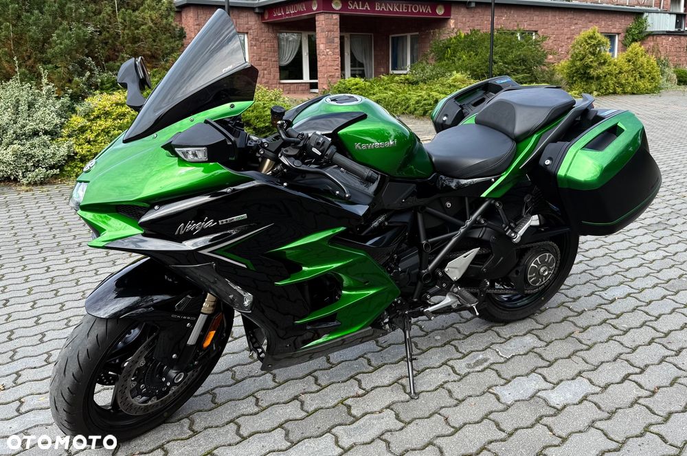 Kawasaki Ninja H2 SX - 1