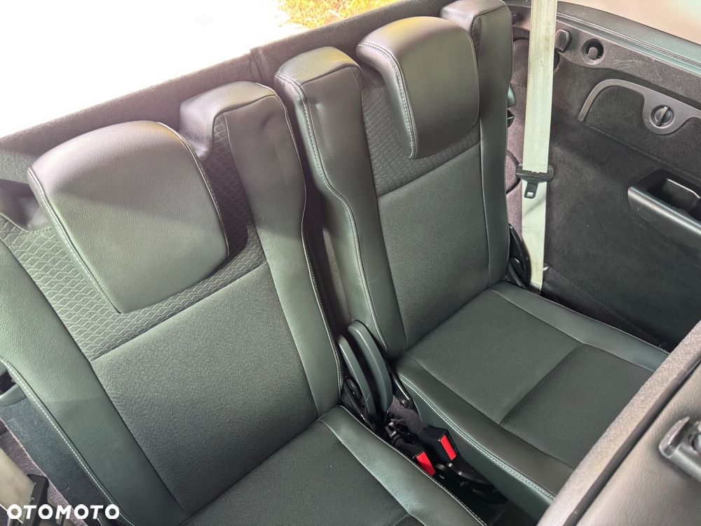 Renault Scenic 2.0 dCi Bose - 17