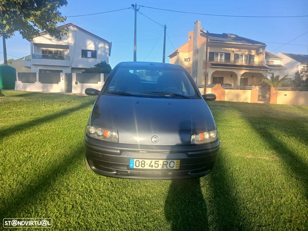 Fiat Punto 1.2 16V ELX - 2