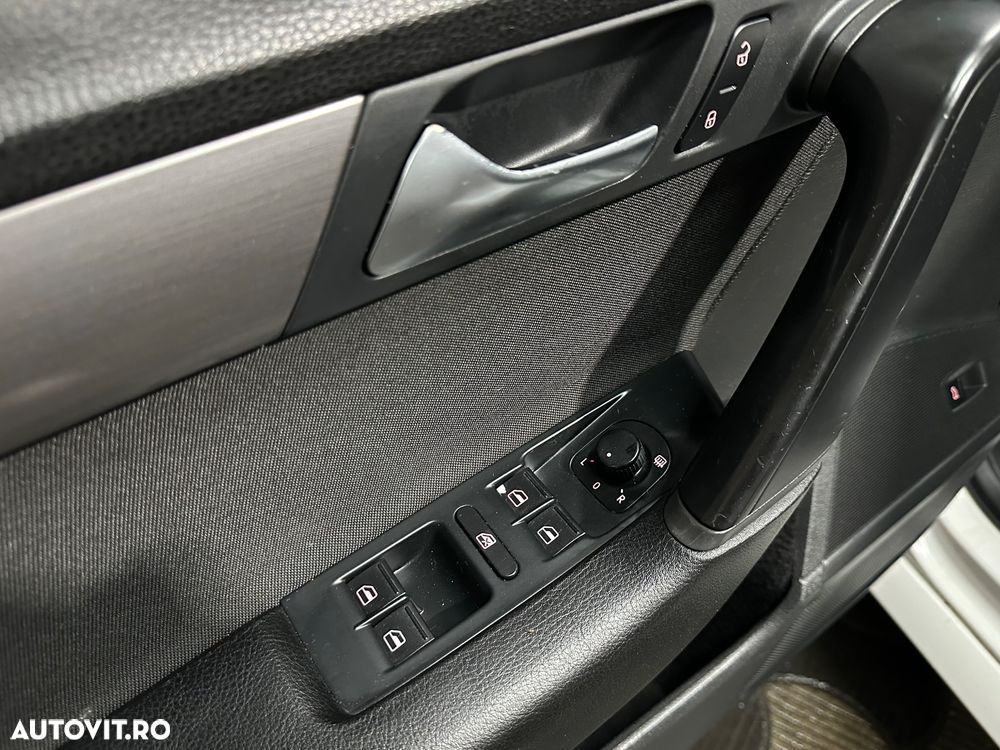 Volkswagen Passat 2.0 Blue TDI DSG SCR Comfortline - 12