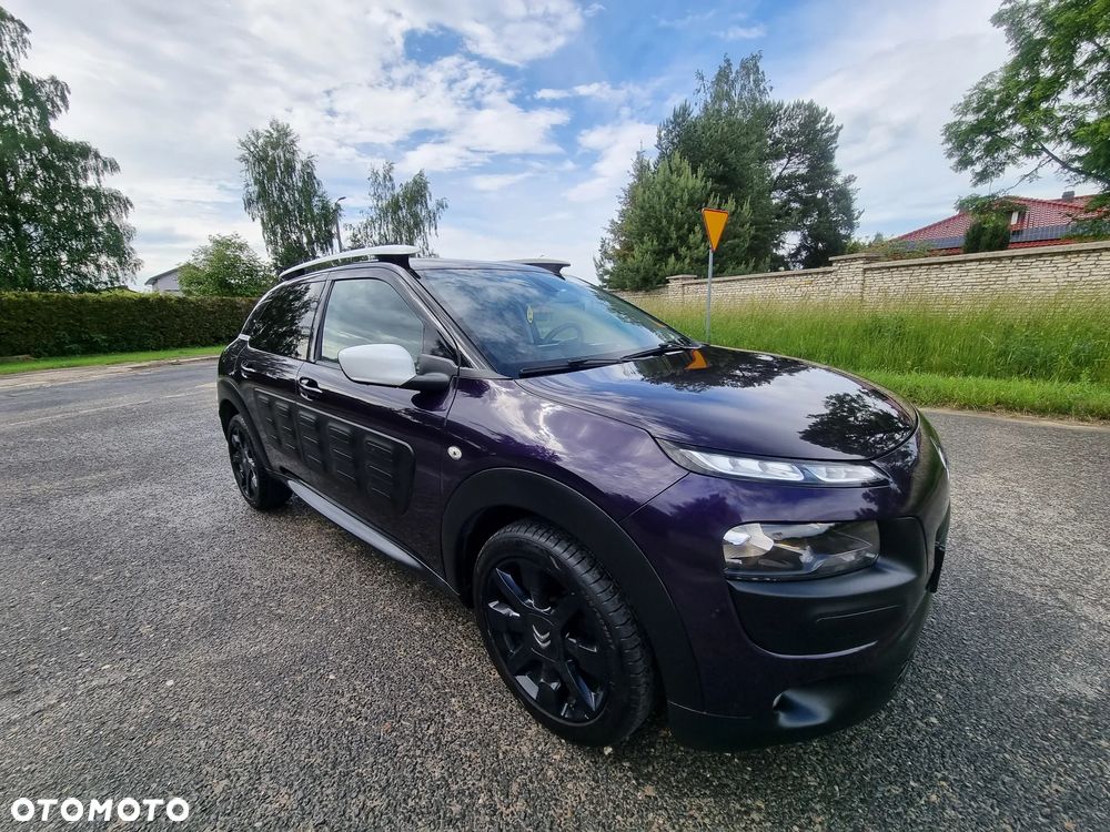 Citroën C4 Cactus 1.2 PureTech Shine Edition S&S - 10
