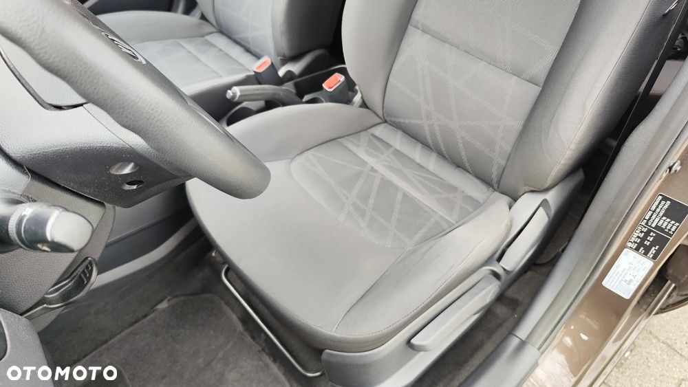 Kia Rio 1.2 Attract - 21