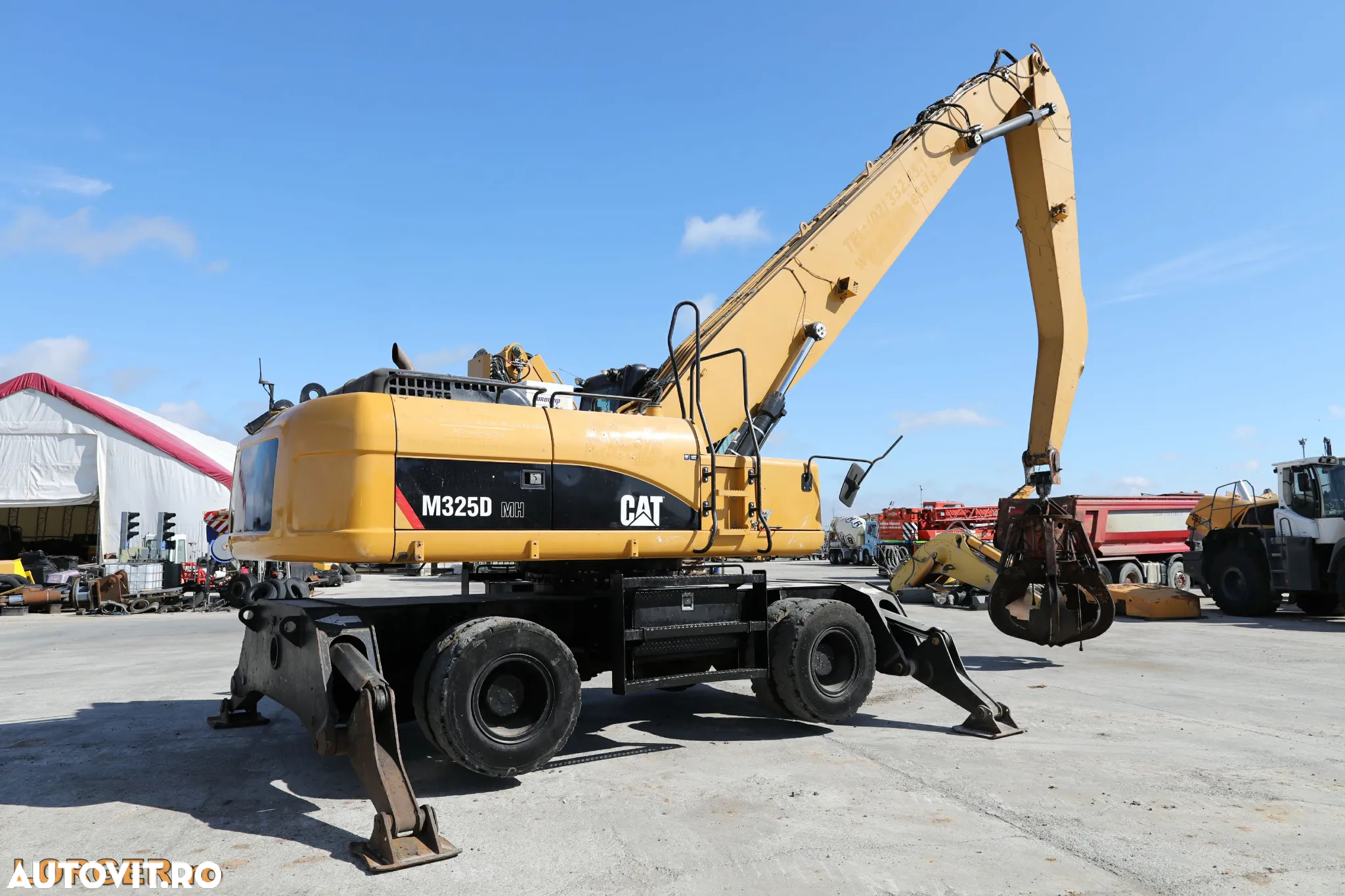 Caterpillar M325 D - 3
