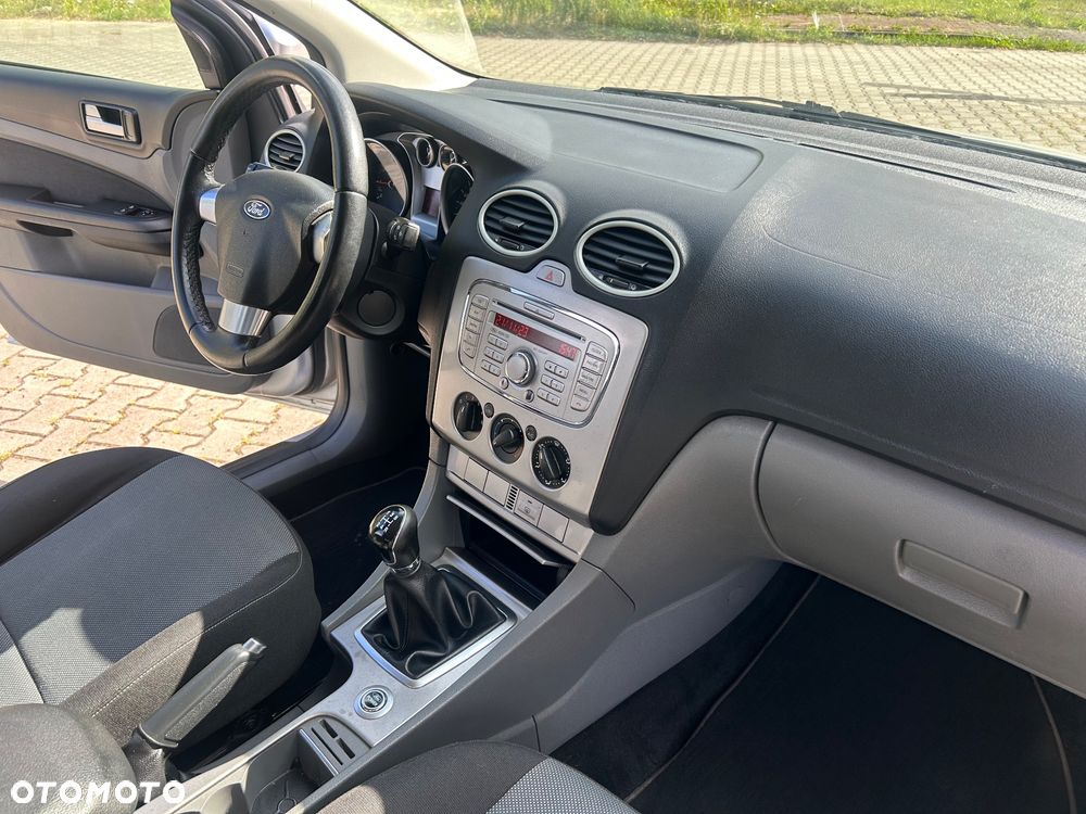 Ford Focus 1.6 Ti-VCT Silver Magic - 22