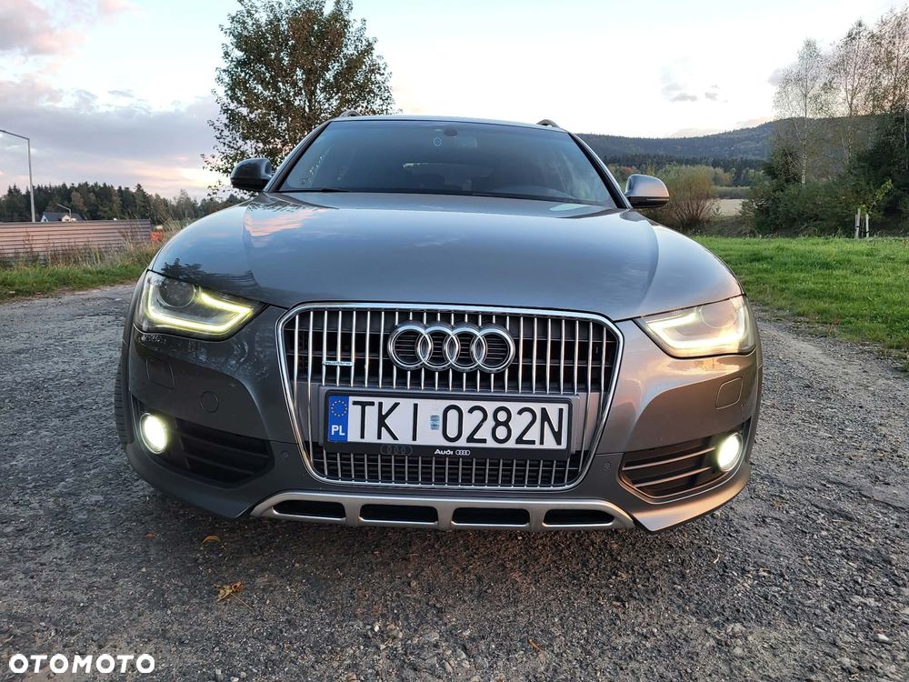 Audi A4 Allroad 2012 photo 4