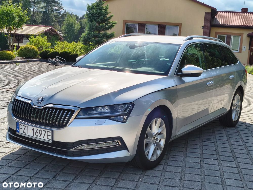Skoda Superb 2.0 TDI DSG Premium Edition - 2