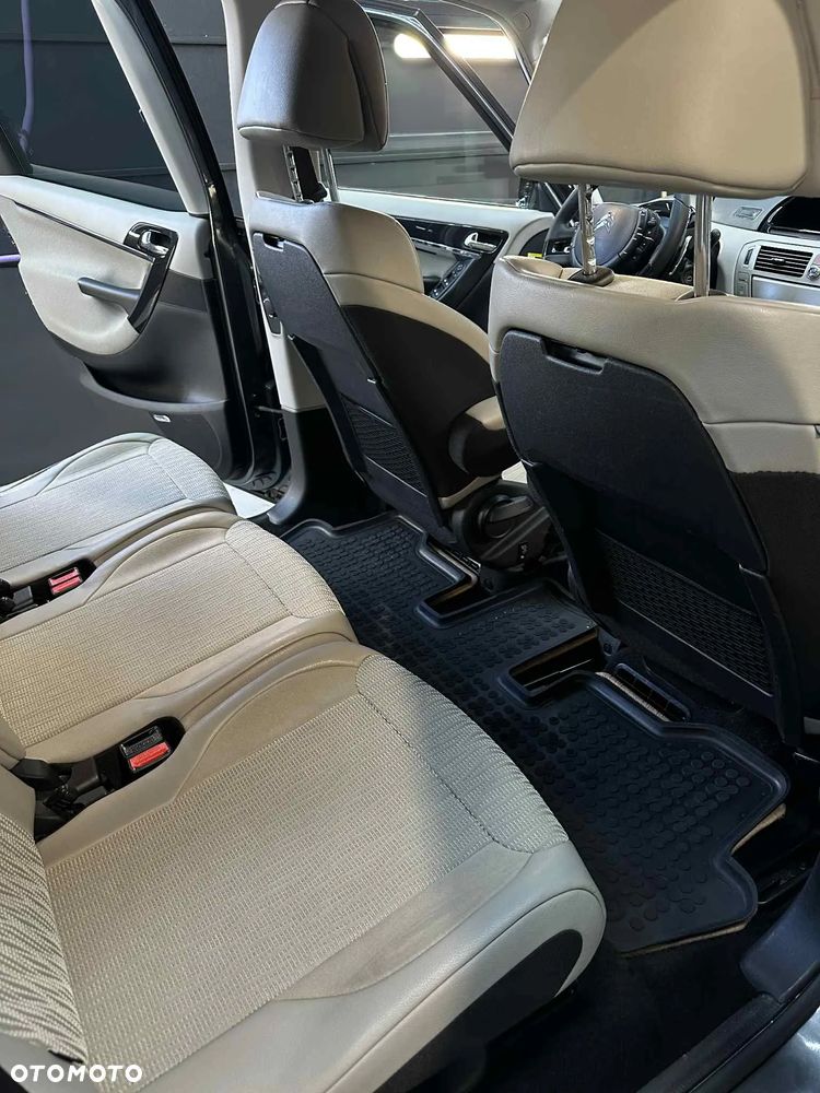 Citroën C4 Picasso 2.0 HDi FAP EGS6 Exclusive - 15