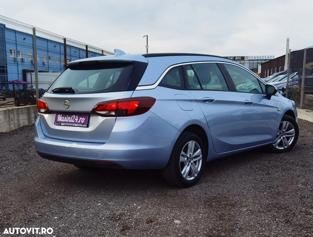 Opel Astra 1.6 CDTI ECOTEC Innovation Aut. - 4