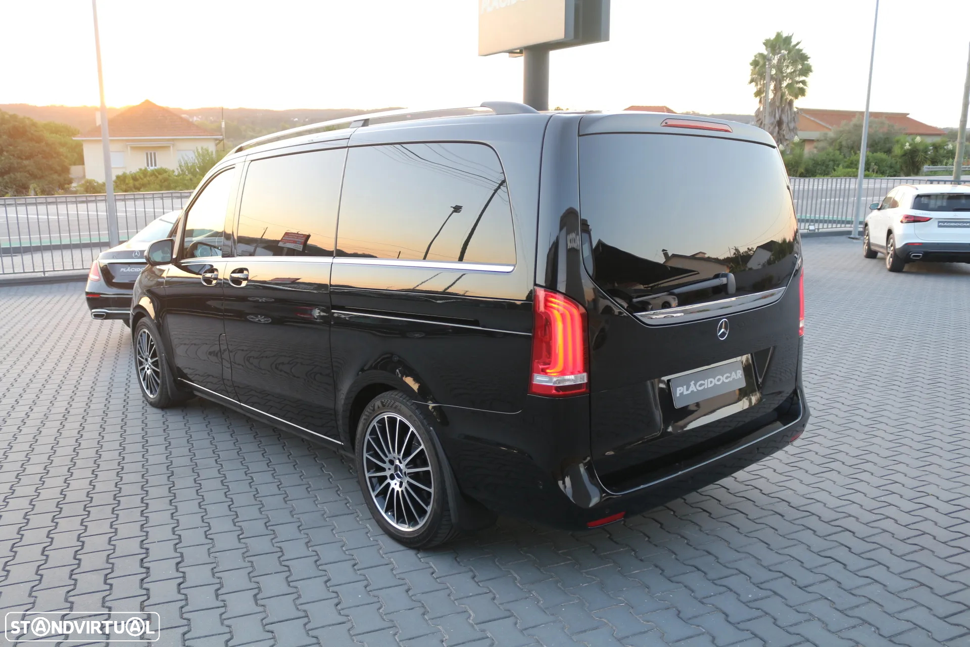 Mercedes-Benz V 250 d Exclusive - 4