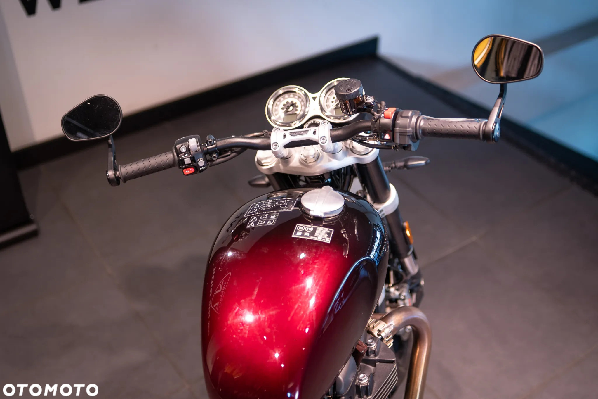Triumph Speed Twin - 9