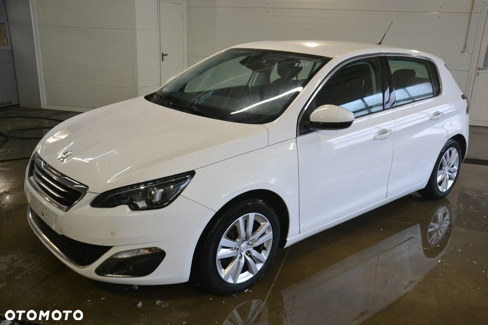Peugeot 308 - 3