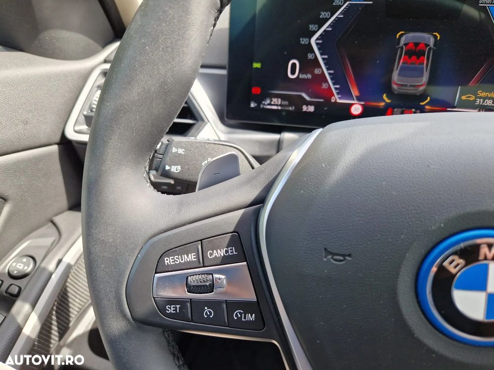 BMW Seria 3 320e AT PHEV - 13