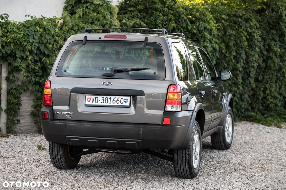Ford Maverick 2.3 - 9