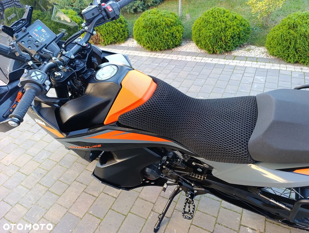 KTM Adventure - 14