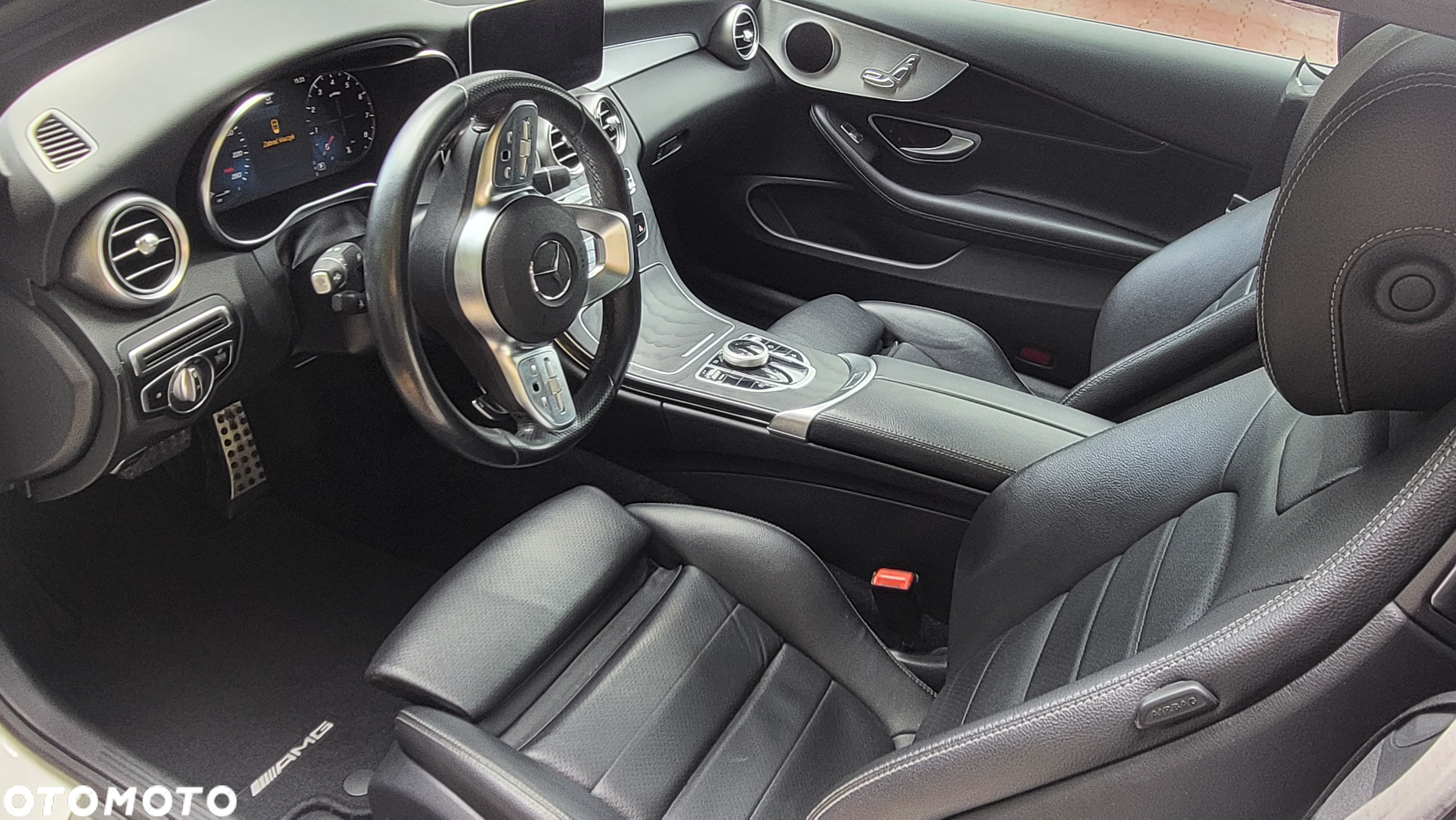 Mercedes-Benz Klasa C 300 Cabrio 9G-TRONIC AMG Line - 11
