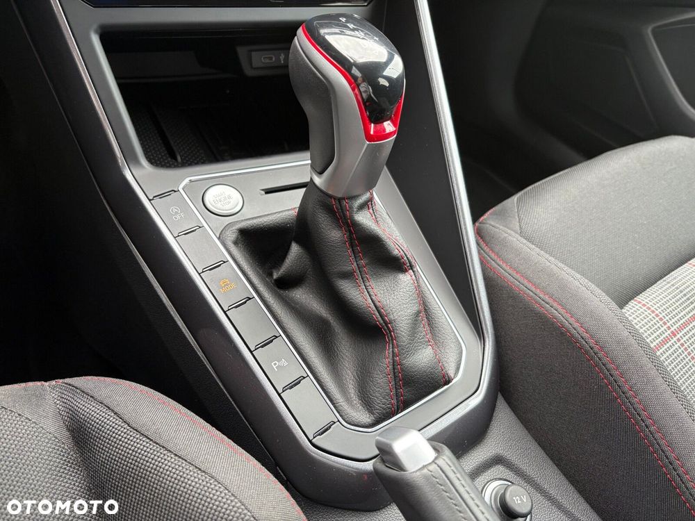 Volkswagen Polo - 26