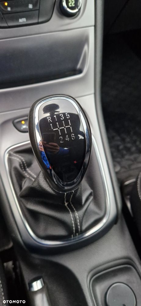 Opel Astra 1.6 D Start/Stop Business - 19