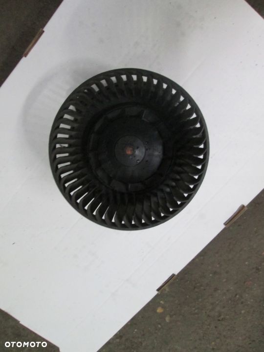 DMUCHAWA WENTYLATOR NAWIEWU Ford Mondeo MK3 - 1