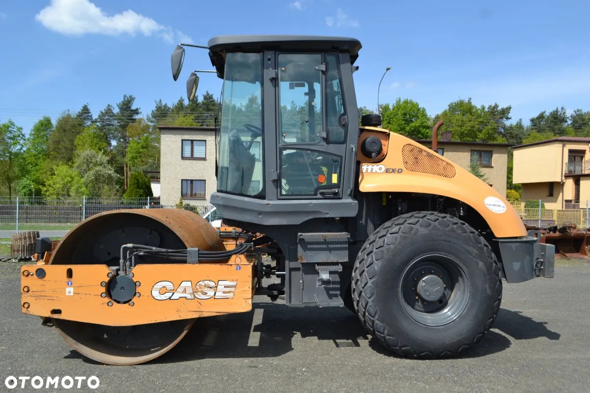 Case 1110EX-D - 9