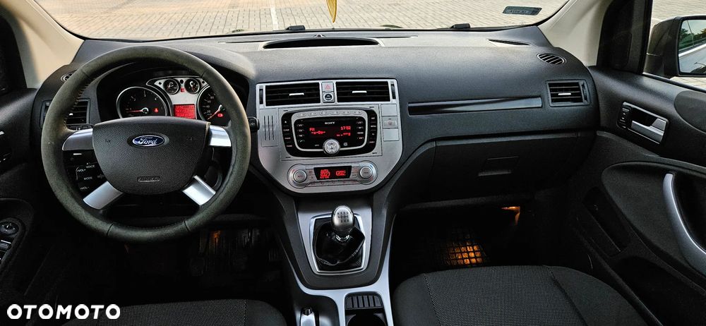 Ford Kuga 2.0 TDCi 2x4 Trend - 8
