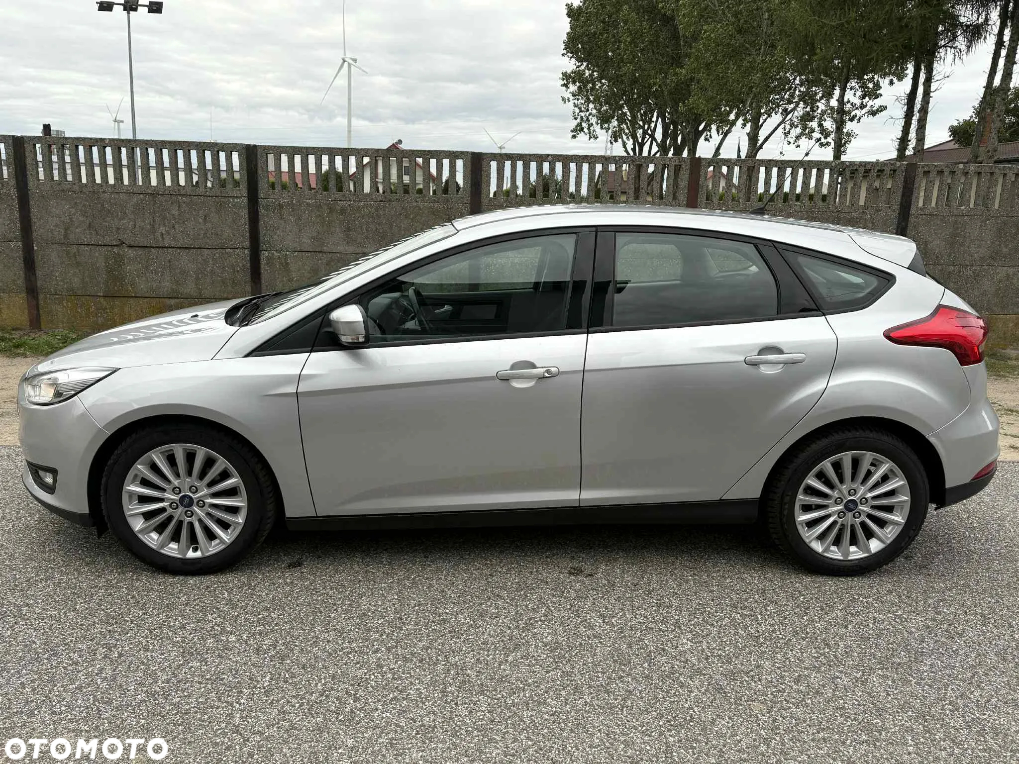 Ford Focus 1.5 EcoBlue Start-Stopp-System ACTIVE DESIGN - 4