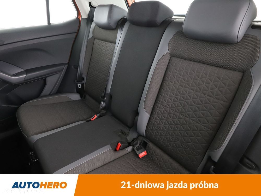 Volkswagen T-Cross - 15