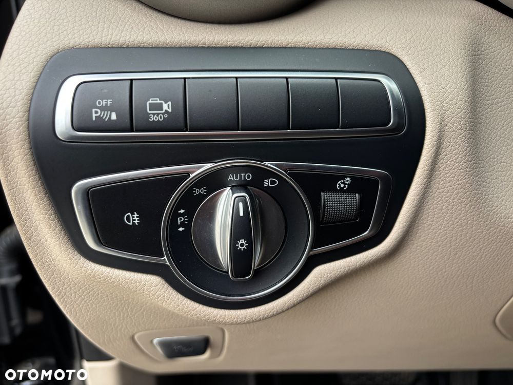 Mercedes-Benz GLC - 26