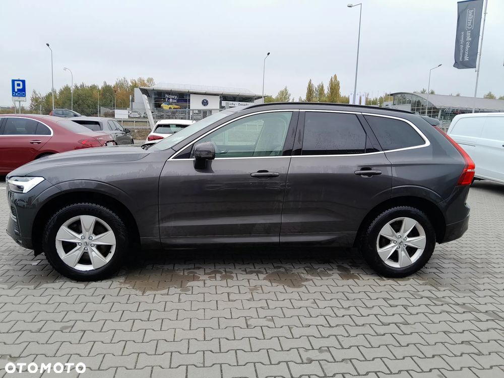 Volvo Xc60 2023 photo 2
