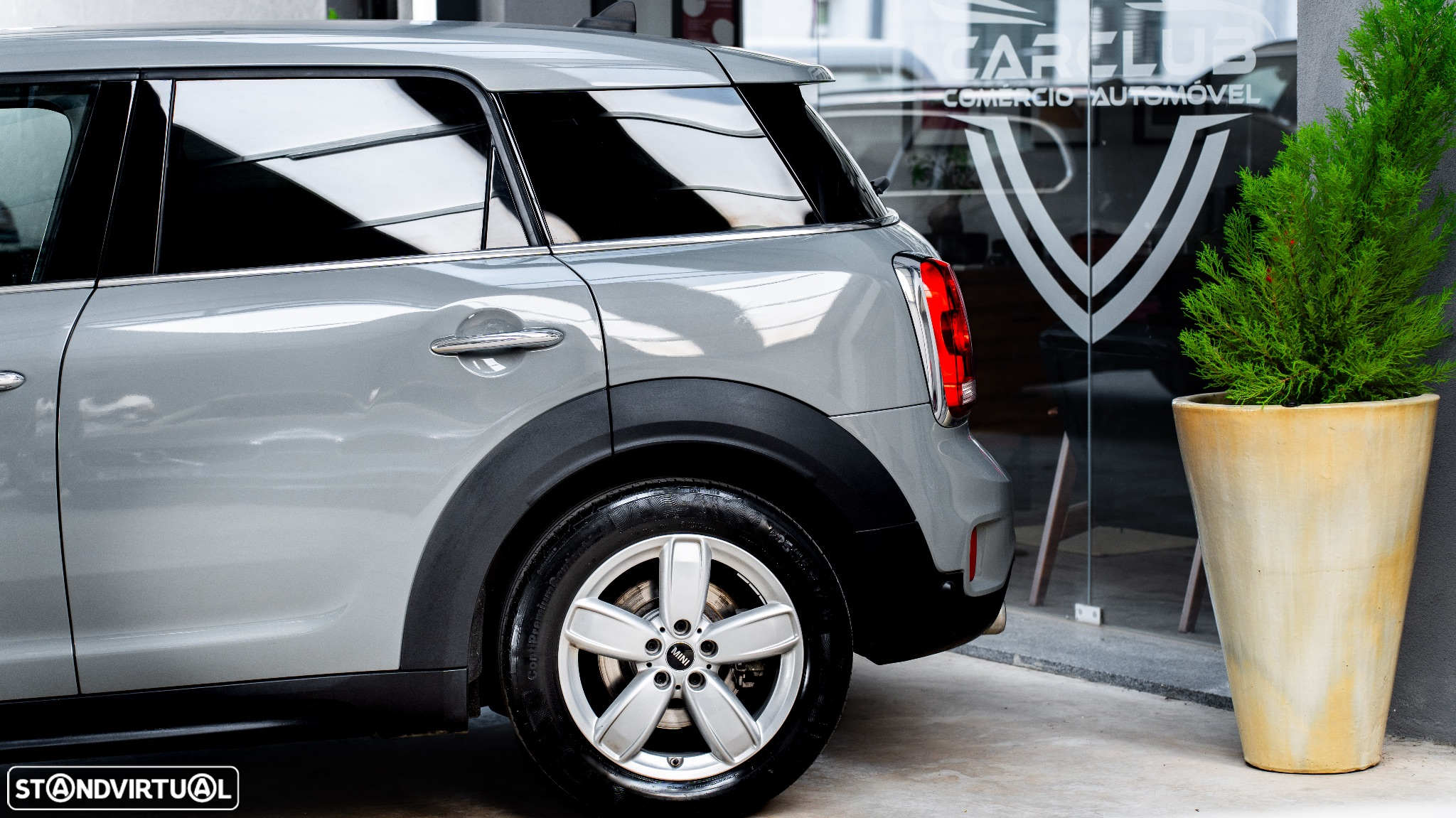 MINI Countryman Cooper SE ALL4 Auto - 8