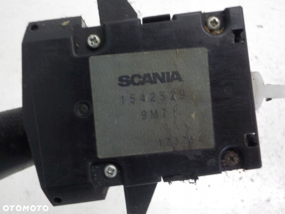 SCANIA PRZEŁĄCZNIK KIERUNKOWSKAZÓW - 2