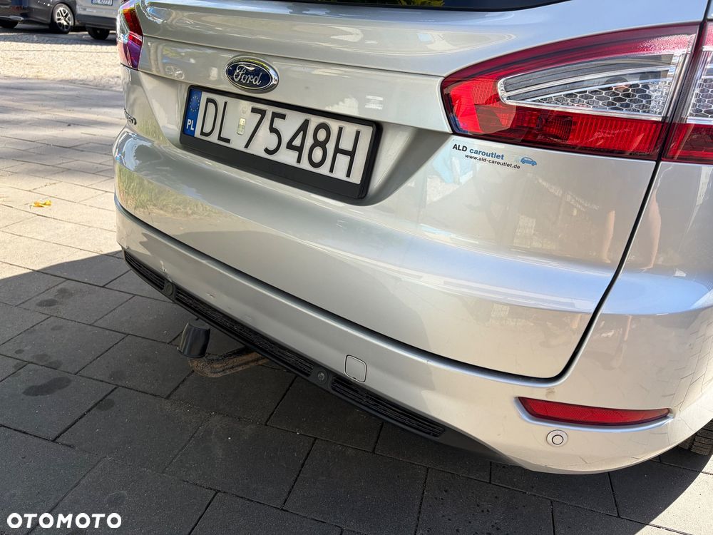 Ford Mondeo 2.0 TDCi Ambiente - 13