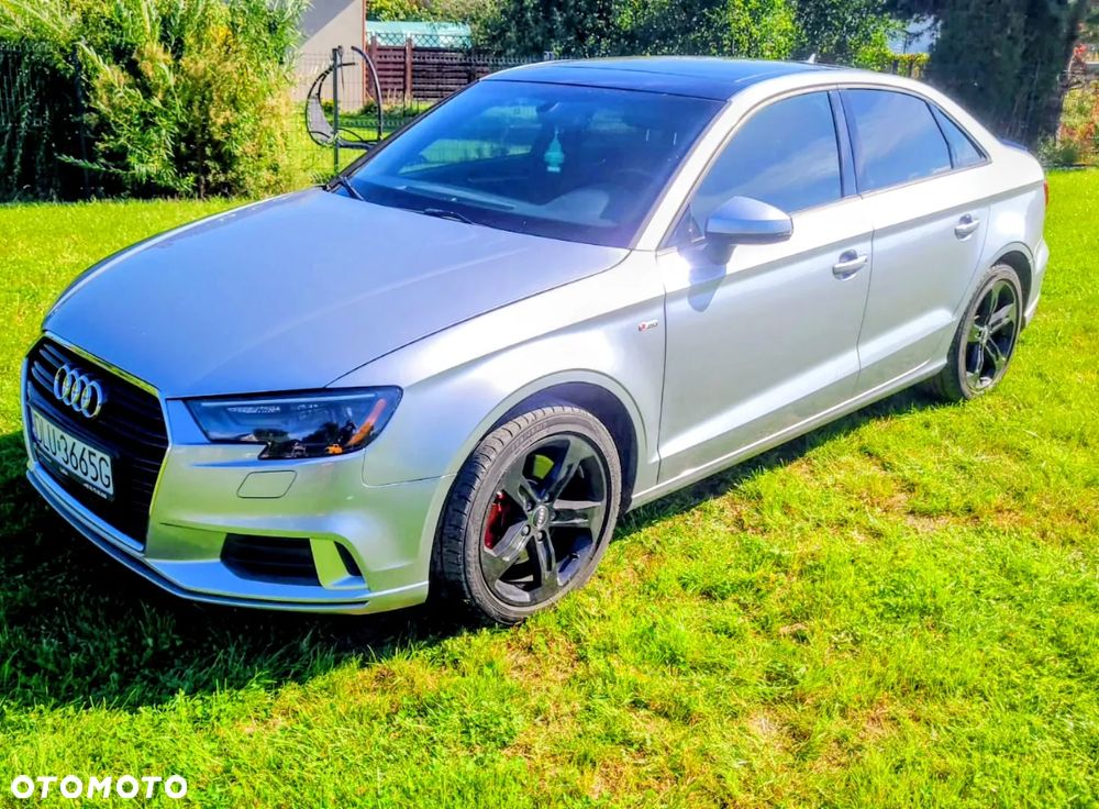 Audi A3 Sportback - 1