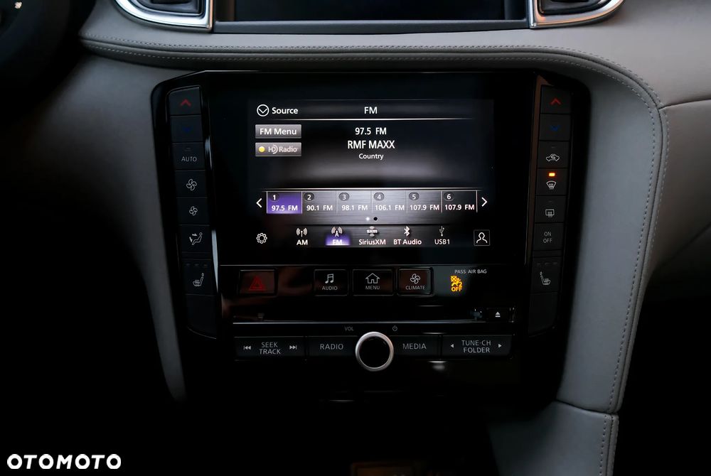 Infiniti QX50 - 31