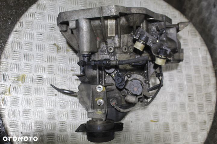 SKRZYNIA BIEGÓW 5 SUZUKI SX4 I 1.6 - 2